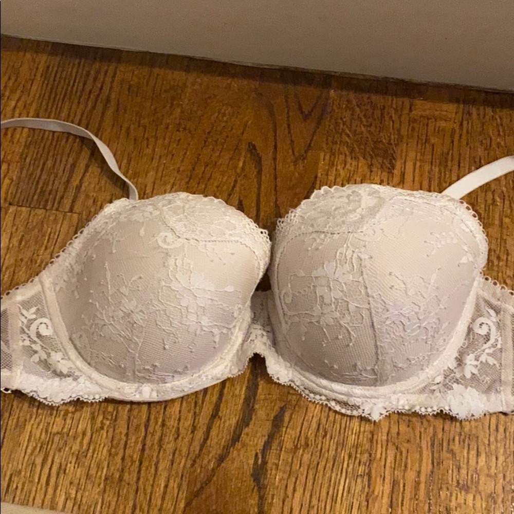 Victoria’s Secret lace lined Demi bra